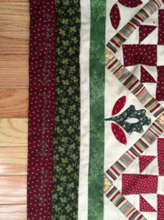 Winterberries Quilt (Close-up)